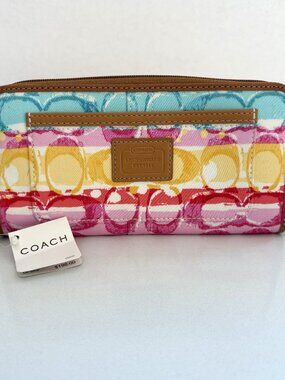 Coach Hamptons Weekend Stripe Signature Zip Around Wallet Multi-Color 41228 NEW
